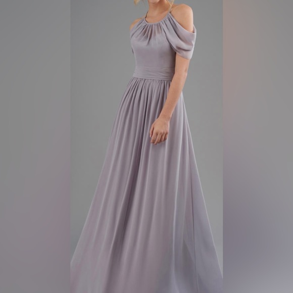 Dresses & Skirts - Beautiful Elegant Bridesmaid Dress